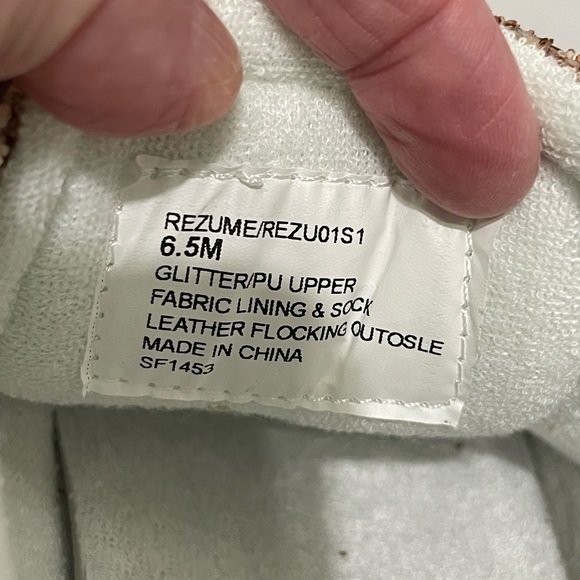 Steve Madden Rose Gold Glitter Low-Top Sneakers with White Accents - Picture 10 of 11